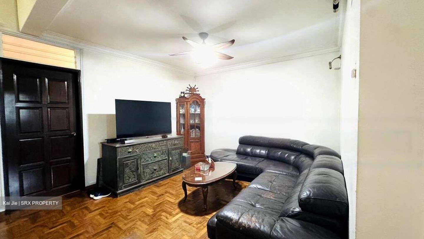 Fernvale Road (D28), Terrace #463428921